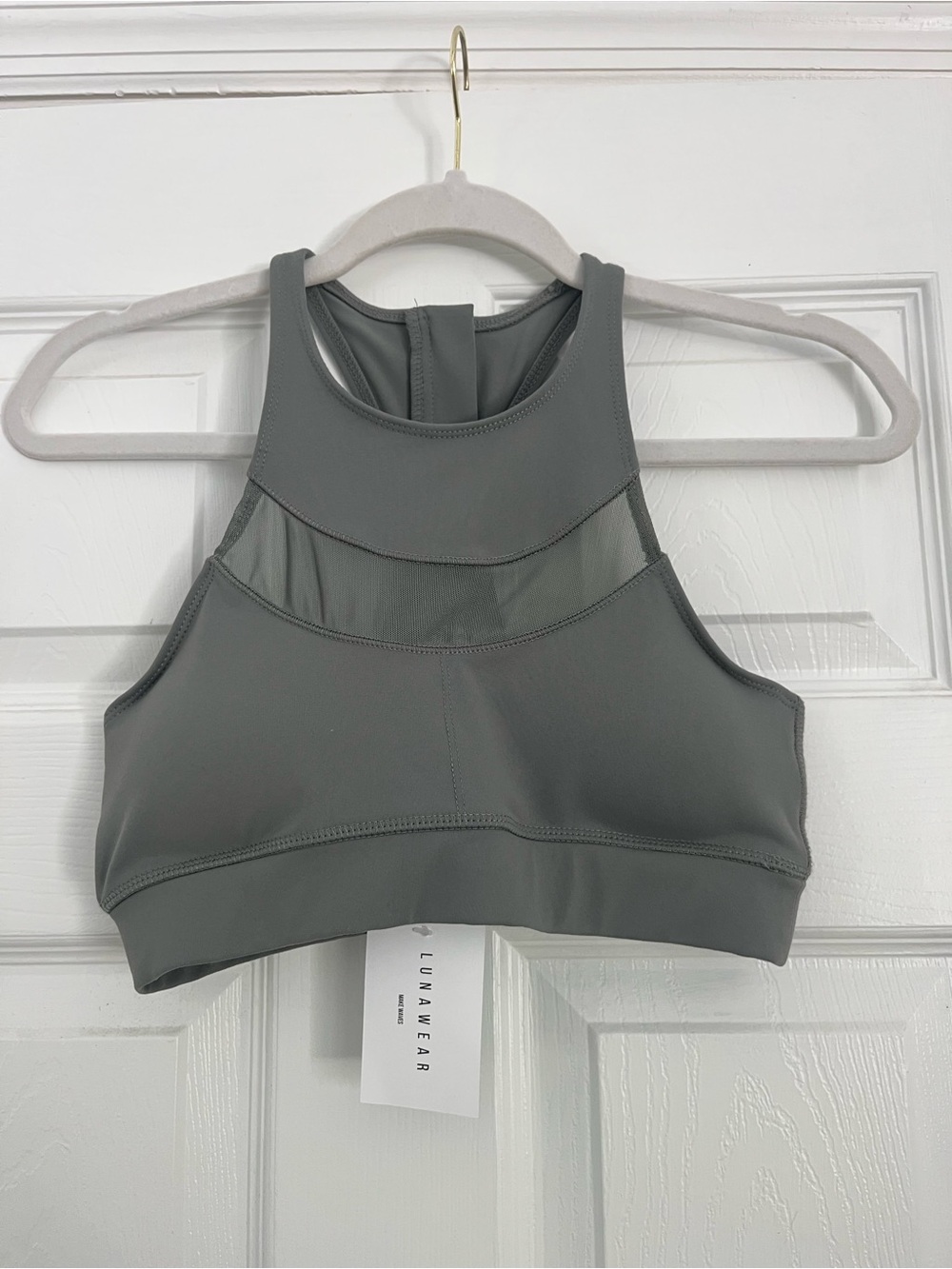 NWT High-Neck Sports bra Bralette in olive green